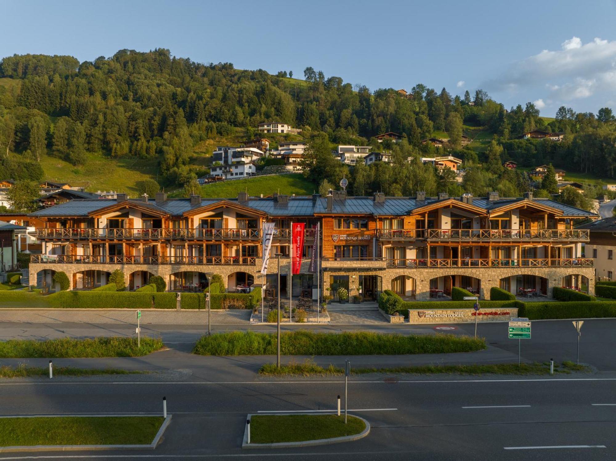 Avenida Mountain Lodges Kaprun Ngoại thất bức ảnh